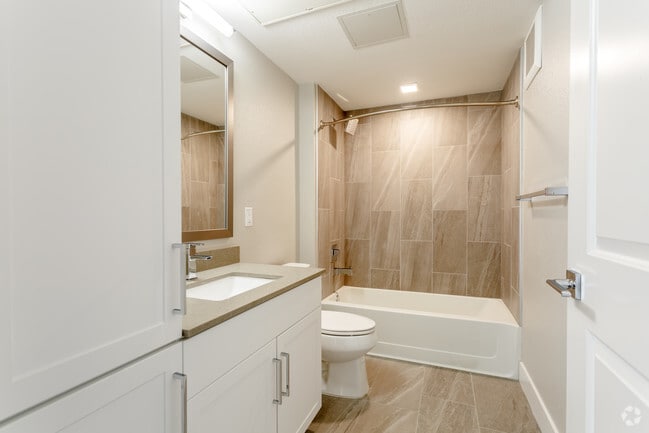 1BD, 1BA - Wright - Alas Over Lowry