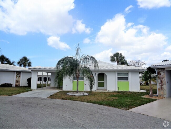 Building Photo - 2BR/2BA Single Family Detached Villa Rental