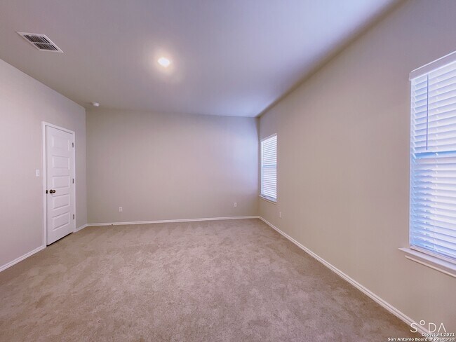 Photo - 7722 Abbey Pl