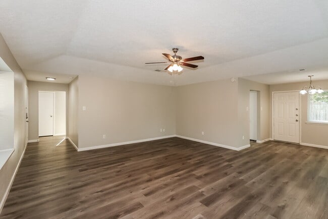 Photo - 4718 Roserock Ln