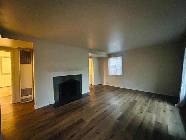 Photo - Charming 2 Bedroom House with Fenced Yard in Fairmount Park Neighborhood