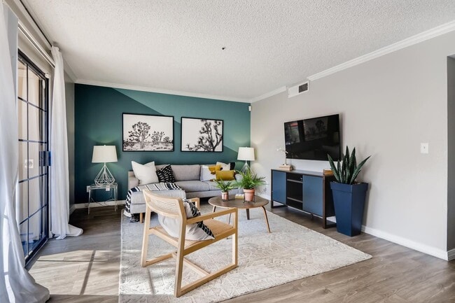 Chazal Scottsdale apartments — community photo