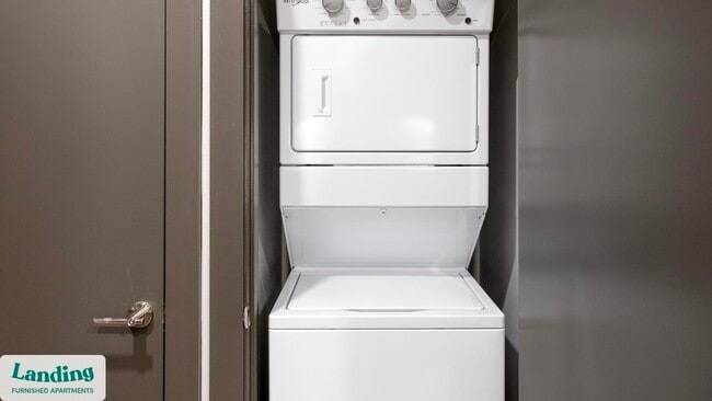 Photo - 3875 Burnham St Unidad 2309.1409372