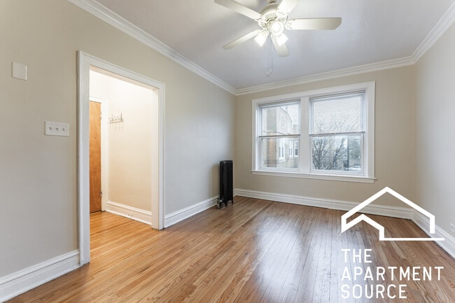 Photo - 4826.5 W Addison St Unit 2W