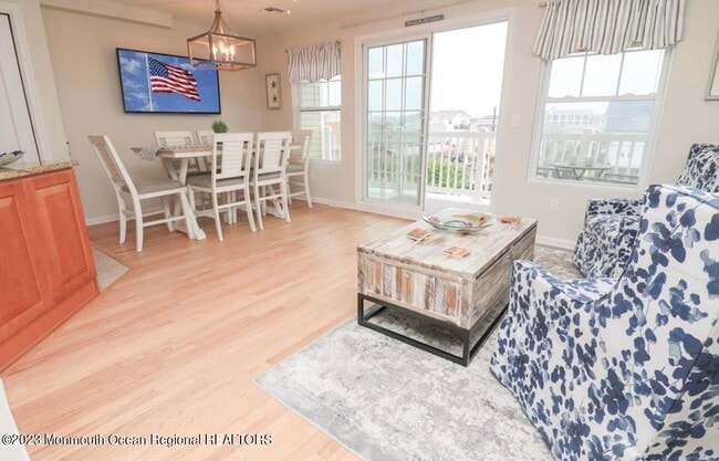 Photo - 1301 Boulevard Unit 10
