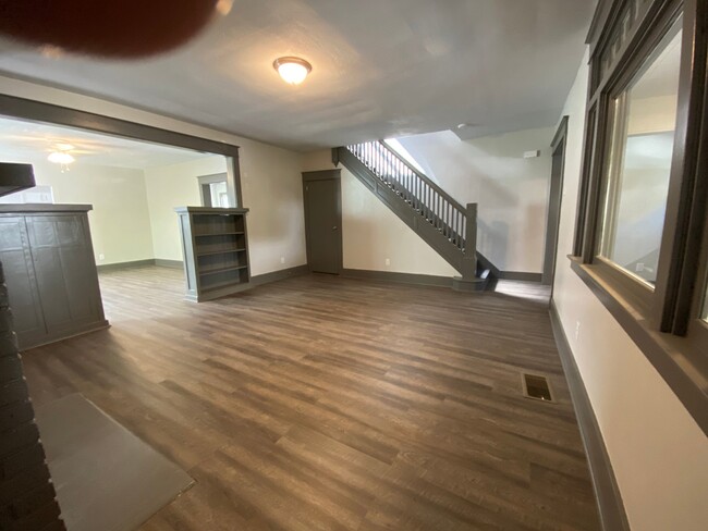 Photo - 1028 Walnut St