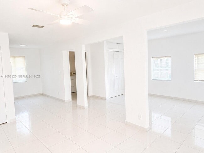 Photo - 8210 SW 7th St