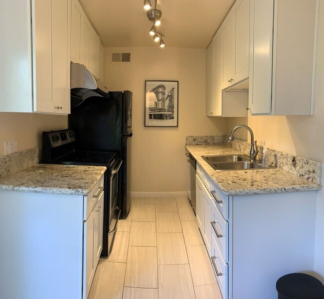 Photo - Condo in the Heart of Mission Valley!