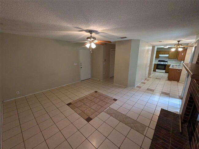 Photo - 2211 Rick Whinery Dr