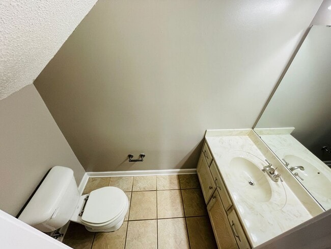 Photo - 2BD/2.5BA FOR RENT