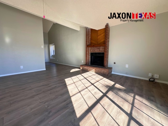 Photo - 1535 Rebecca Ann Dr