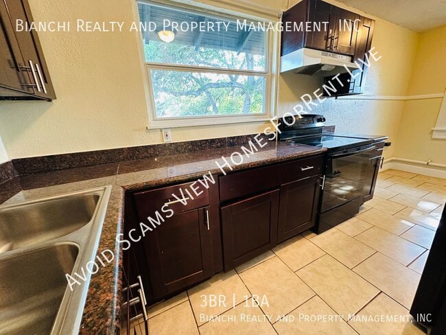 Photo - 1314 12th Ave S Unit #B