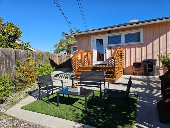 Photo - 968 Corte Maria Ave