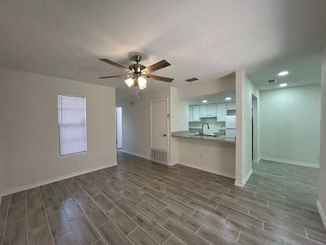 Photo - 100 Hillside Rd Unidad 115