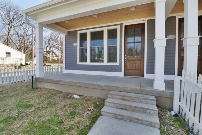 Photo - 628 Shelby Ave