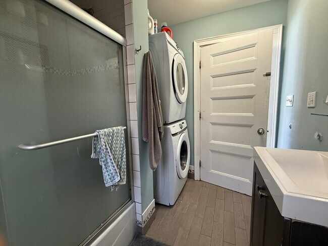 Photo - 12 Braemore Rd