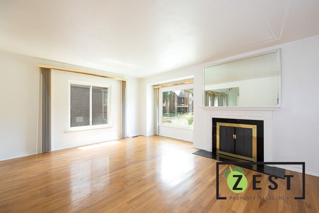 Photo - ***OPEN HOUSE SAT. OCT. 11TH 2025 10-10:30... Unit B - Upper