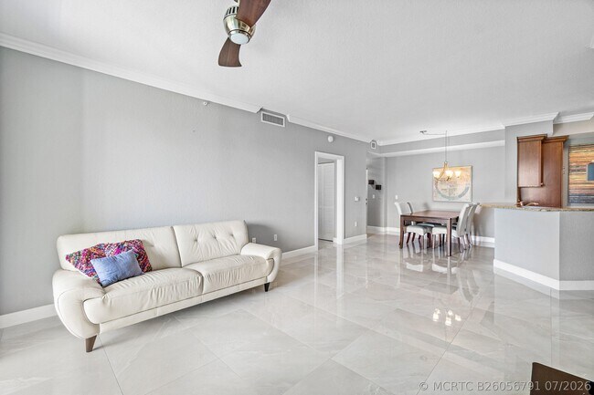 1411 Renaissance Way Unit 411