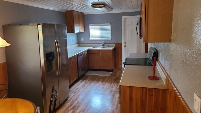Photo - Charming 3 Bedroom 1 Bath Home with Spacious Yard ~ No HOA