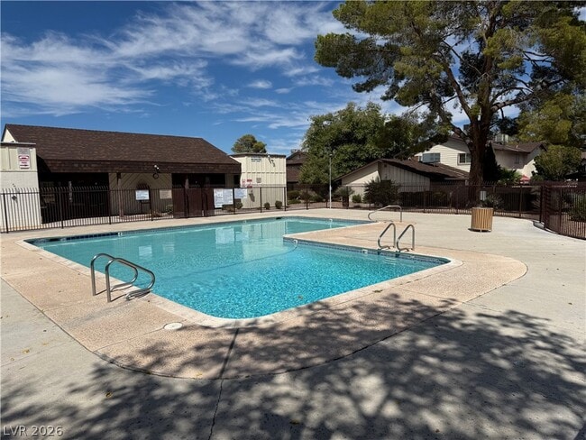 Photo - 2350 Cardiff Ln