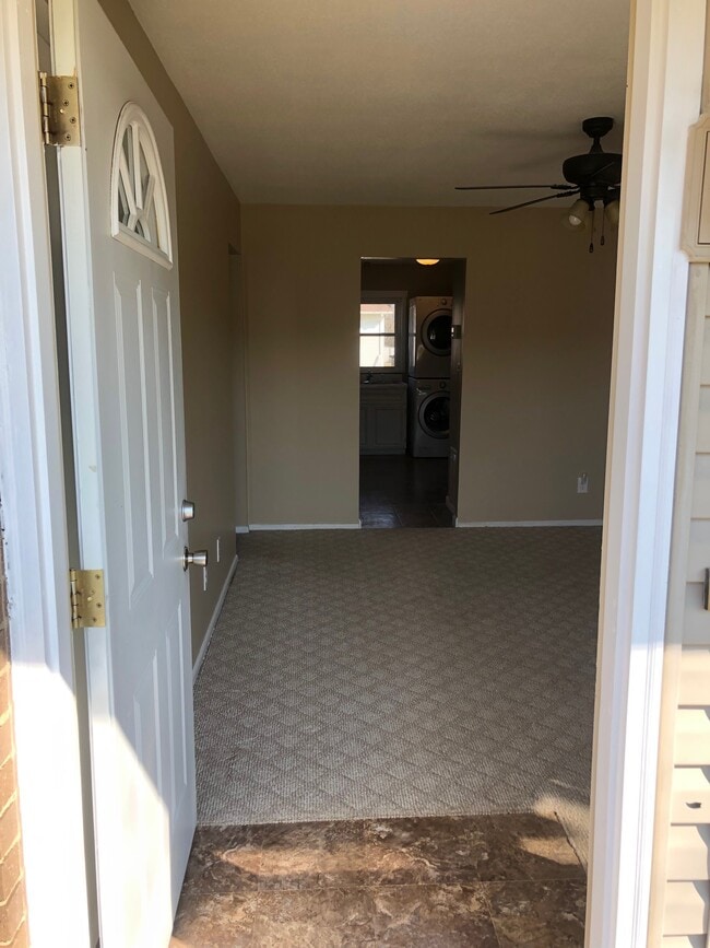 Photo - 1204 Lincoln Dr Unidad 1204 Apartment B