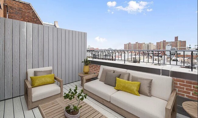 Building Photo - 99 Suffolk St