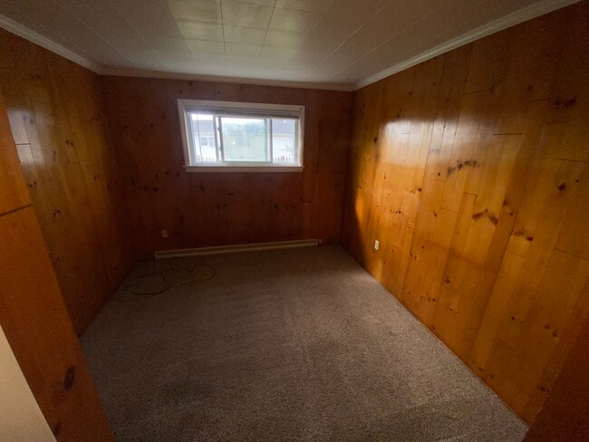 Photo - 248 Tuscarawas St SW