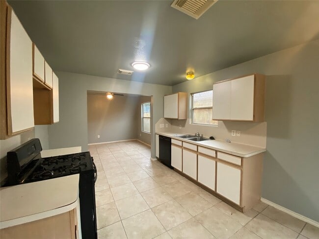 Photo - 19706 Shores Edge Dr