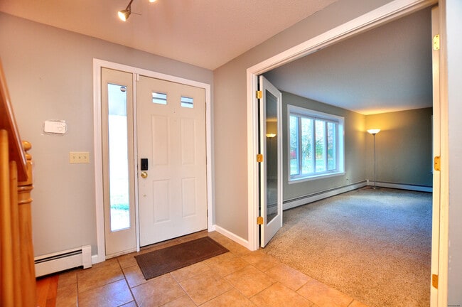 Photo - 16 Virginia Ln