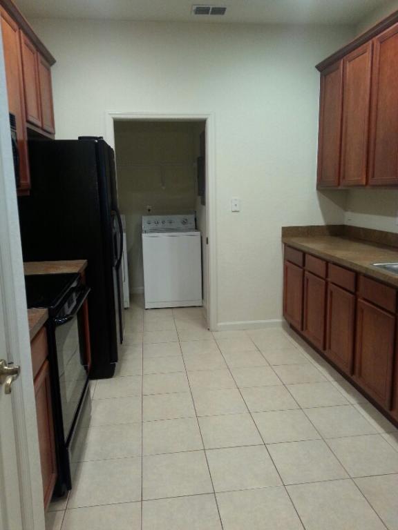 Photo - 3000 Laurel Park Ln