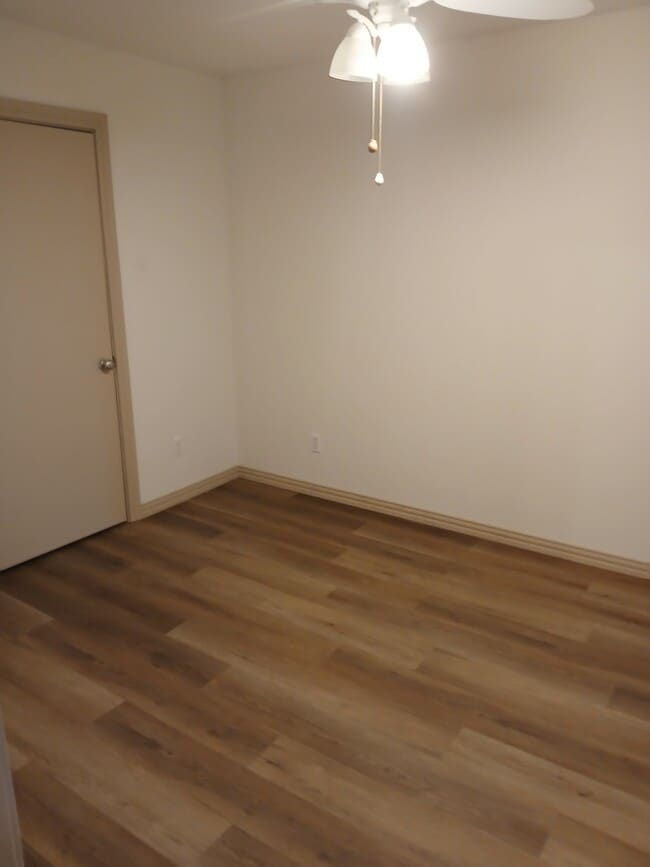 Photo - 862 TX State Highway 62