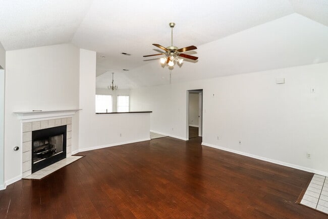 Photo - 3833 Richbrook Dr