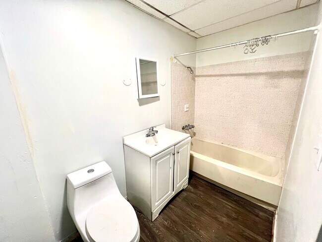 Photo - 27 Milton Ave