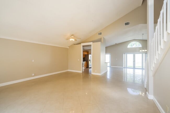 Photo - 2042 Cross Breeze Dr