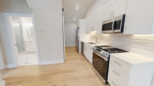 Photo - 9 Everett St