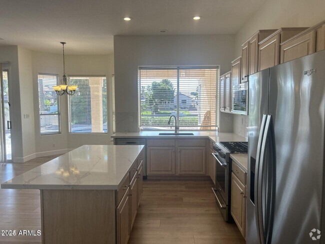 Building Photo - 3160 S Greythorne Way Rental