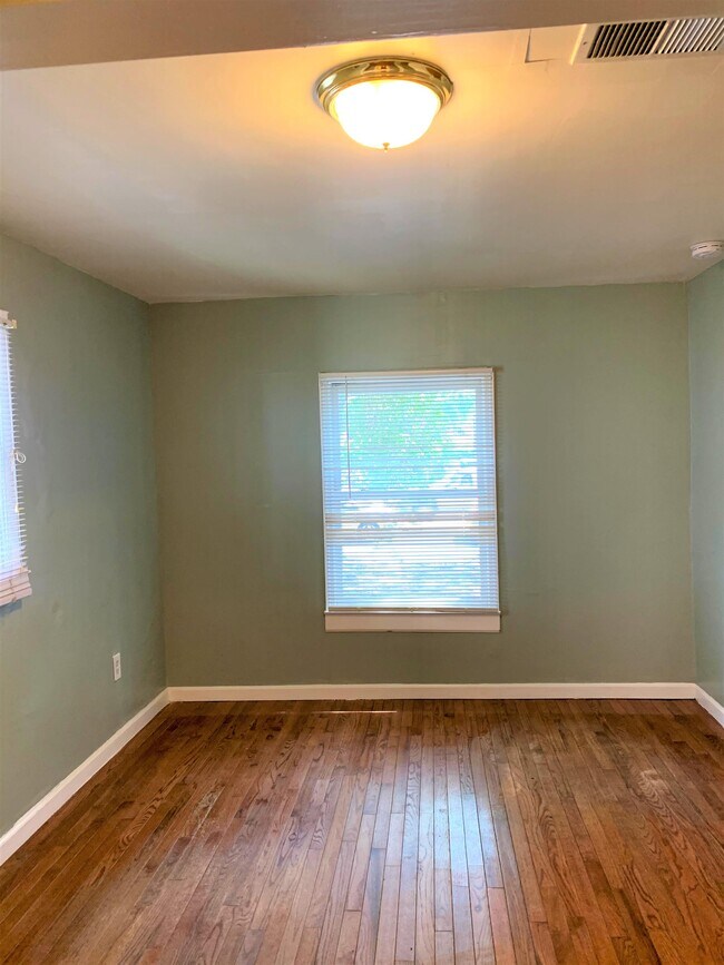 Photo - 569 10th St NW Unit 1