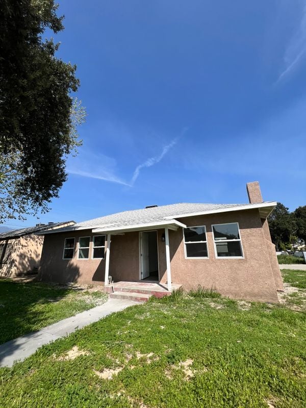 Building Photo - 2907 N I St