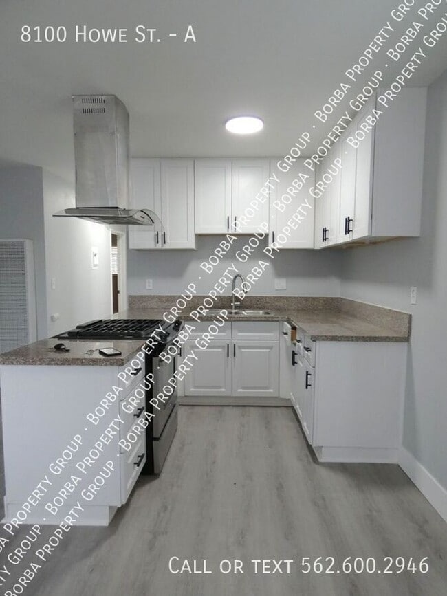 Building Photo - 8100 Howe St Unit A