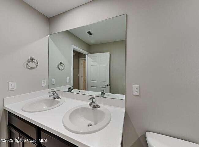 Photo - 2702 Hester Ave SE