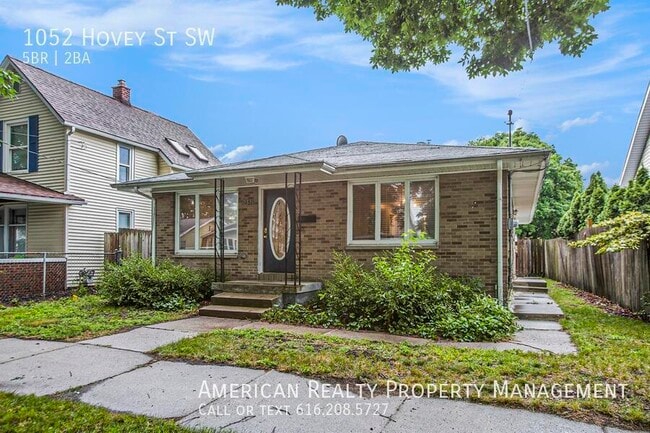 Building Photo - 1052 Hovey St SW