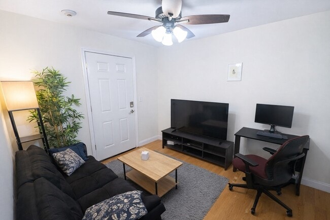 Photo - 1054 Cambridge St Unit 4Fa