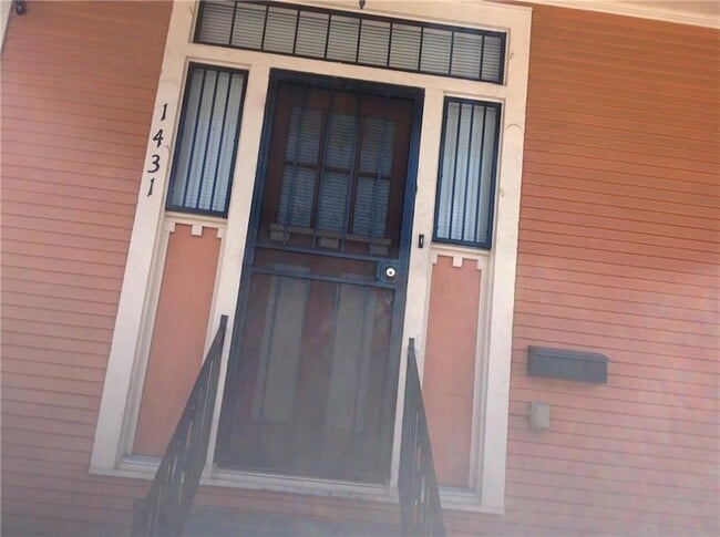 Photo - 1431 France St Apartment