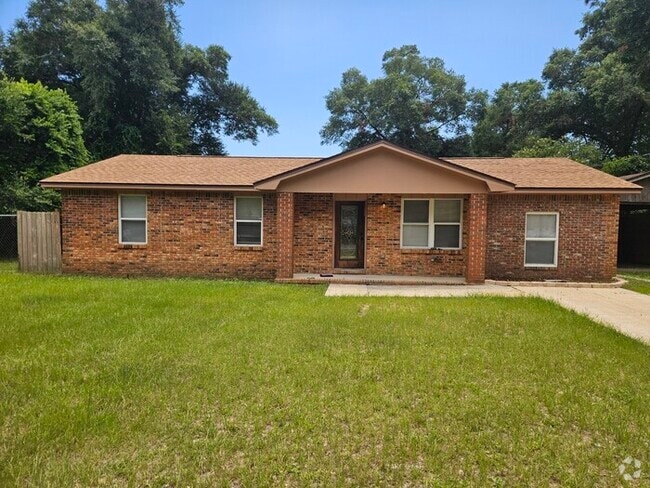 Building Photo - 4 bedroom newly remodeled Milton Home