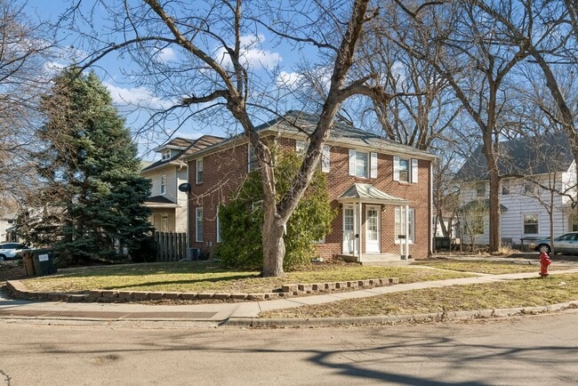 Photo - 2100 Sumner St Unit 2100