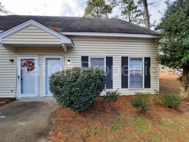 Building Photo - 1601 Willowby St Unit B