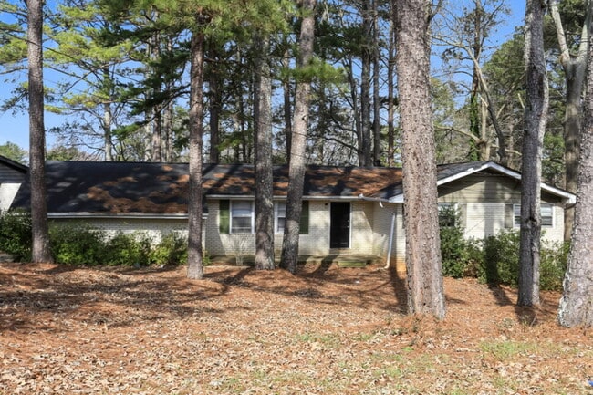 Building Photo - 1932 Carla Dr