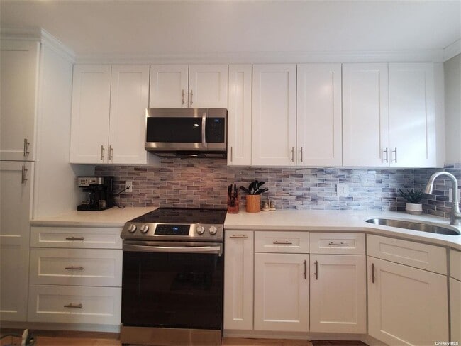 Photo - 371 E Penn St Unidad Home