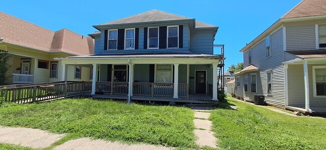Photo - 2416 Jules St House