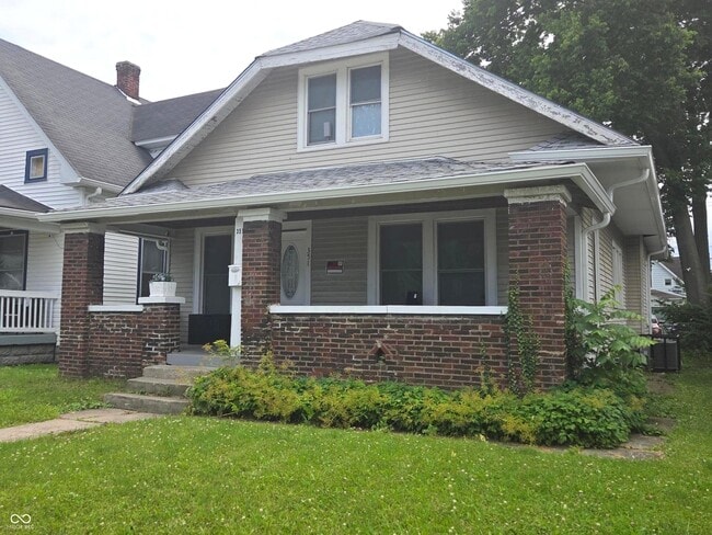 Photo - 351 Congress Ave